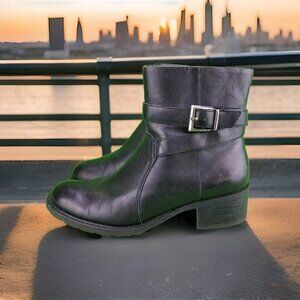 ✅Relativity NOTTINGHAM Black Ankle Booties Side Zip Block Heel Women's 7M Boot